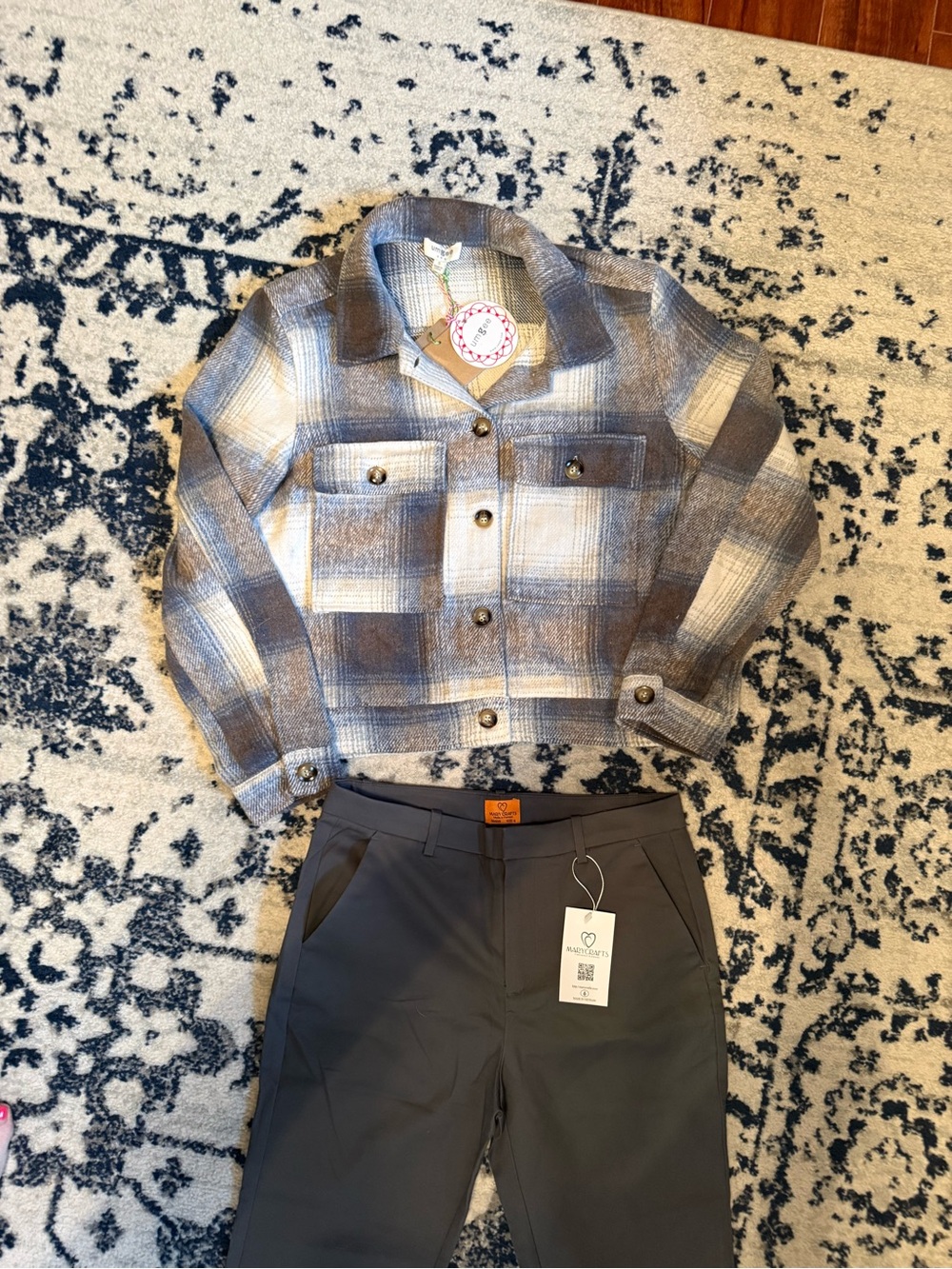 nwt Umgee jacket size small comes with free pants size 6